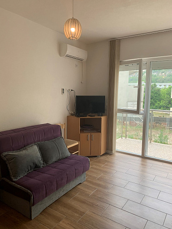 A furnished apartment in Sutomore 